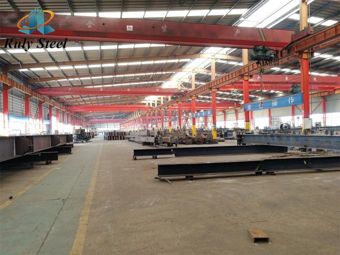 Strutture industriali in acciaio Fabbricazione Strutture prefabbricate di portali in acciaio 2