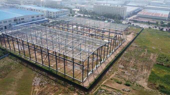Edificio di strutture in acciaio prefabbricato su misura laminato a caldo con magazzino di certificazione CE/ISO/SGS 7